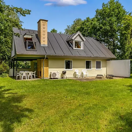 Holiday home Calla - 250m From The Sea By Interhome